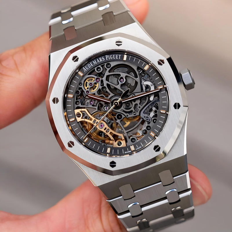 The new Audemars Piguet involves a very complex manufacturing procedure, provides greatly improved precision and stability.